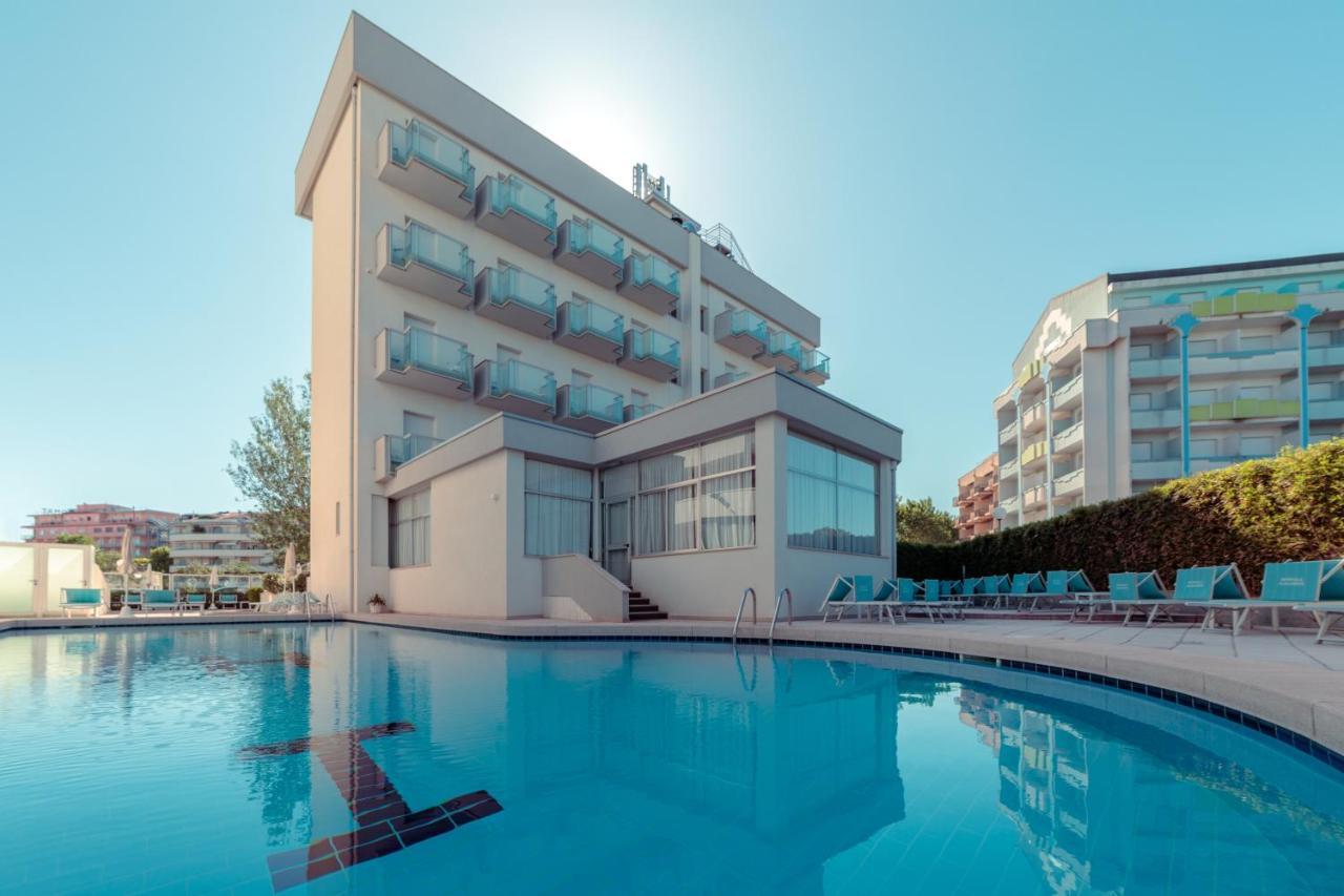 Hotel Imperiale Cattolica Esterno foto
