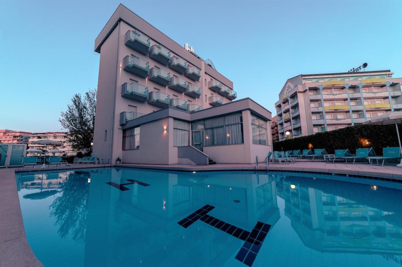 Hotel Imperiale Cattolica Esterno foto