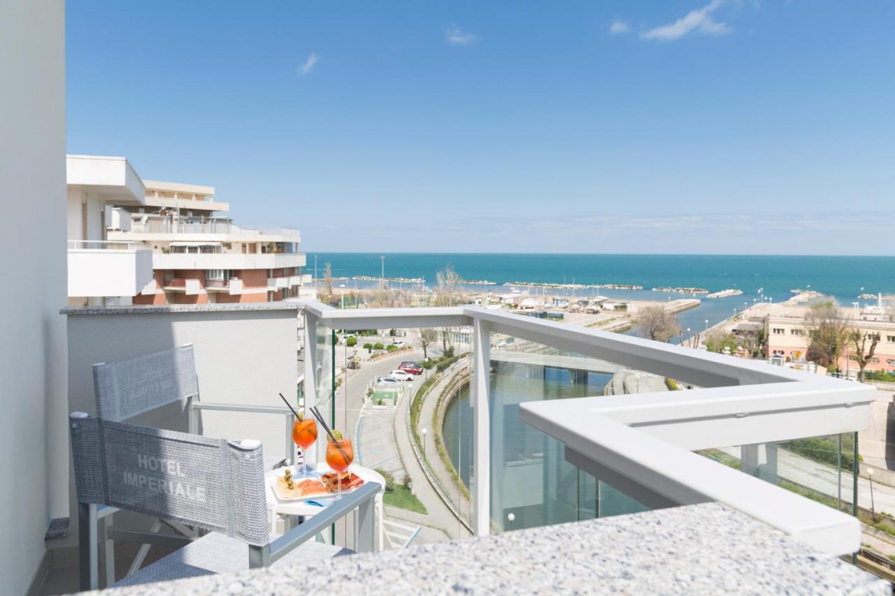 Hotel Imperiale Cattolica Esterno foto
