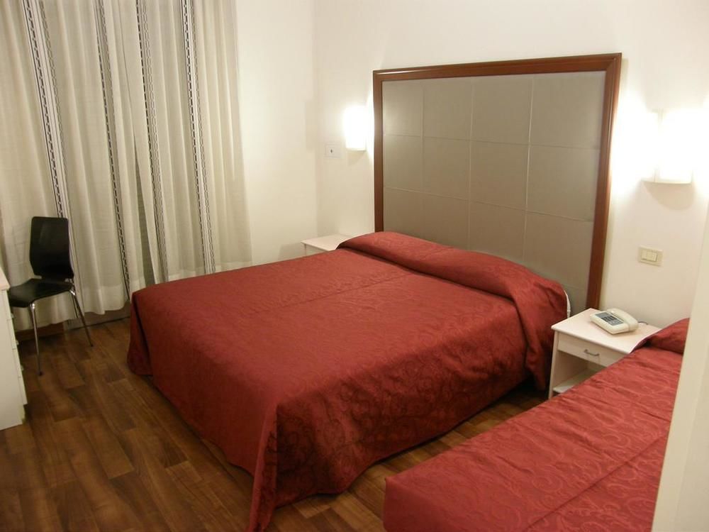 Hotel Imperiale Cattolica Esterno foto