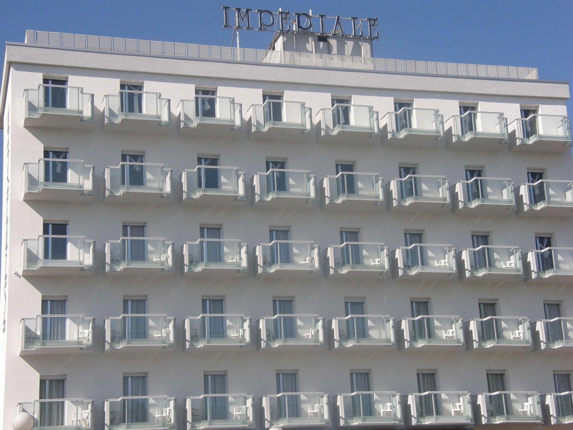 Hotel Imperiale Cattolica Esterno foto