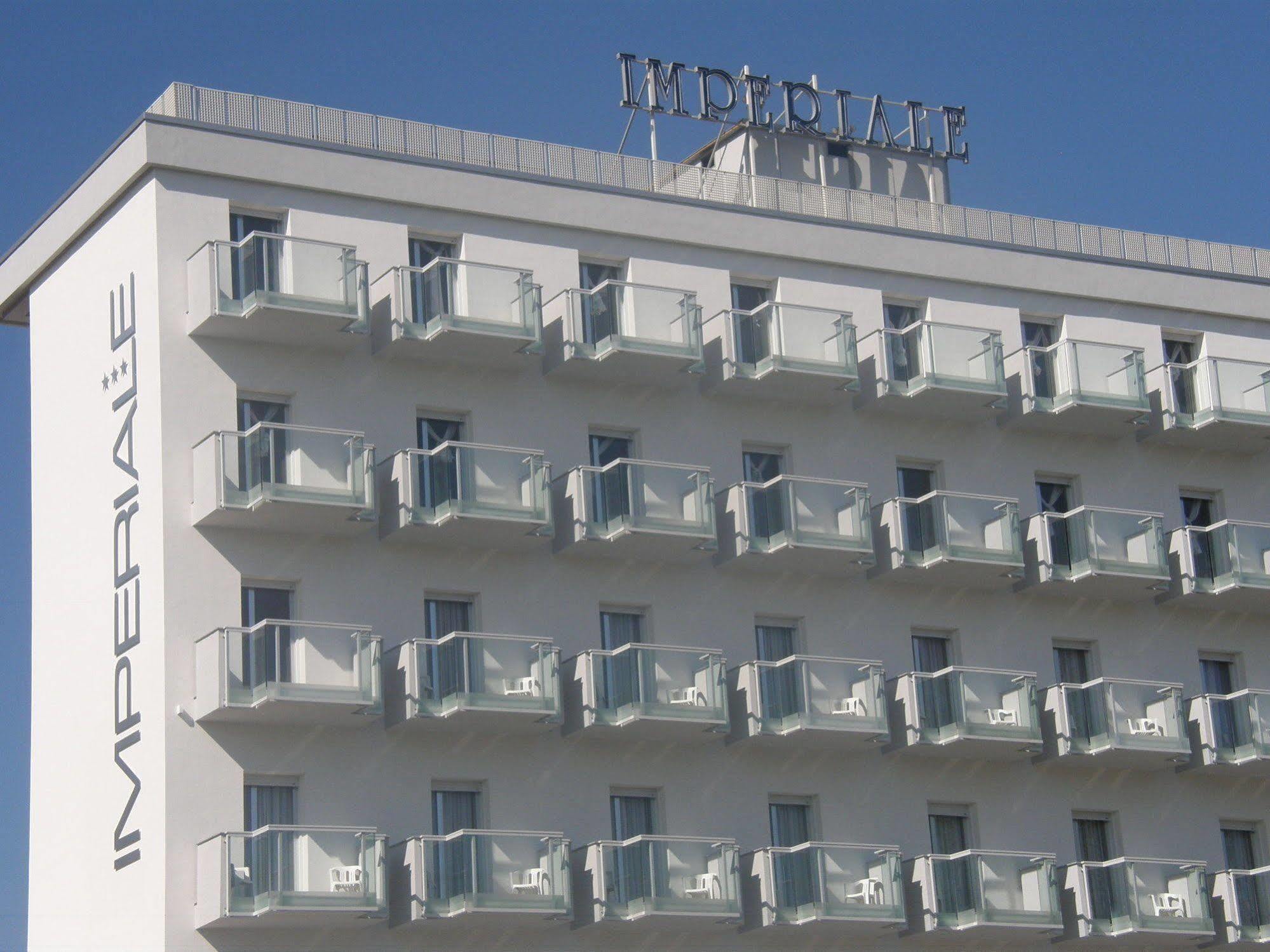 Hotel Imperiale Cattolica Esterno foto