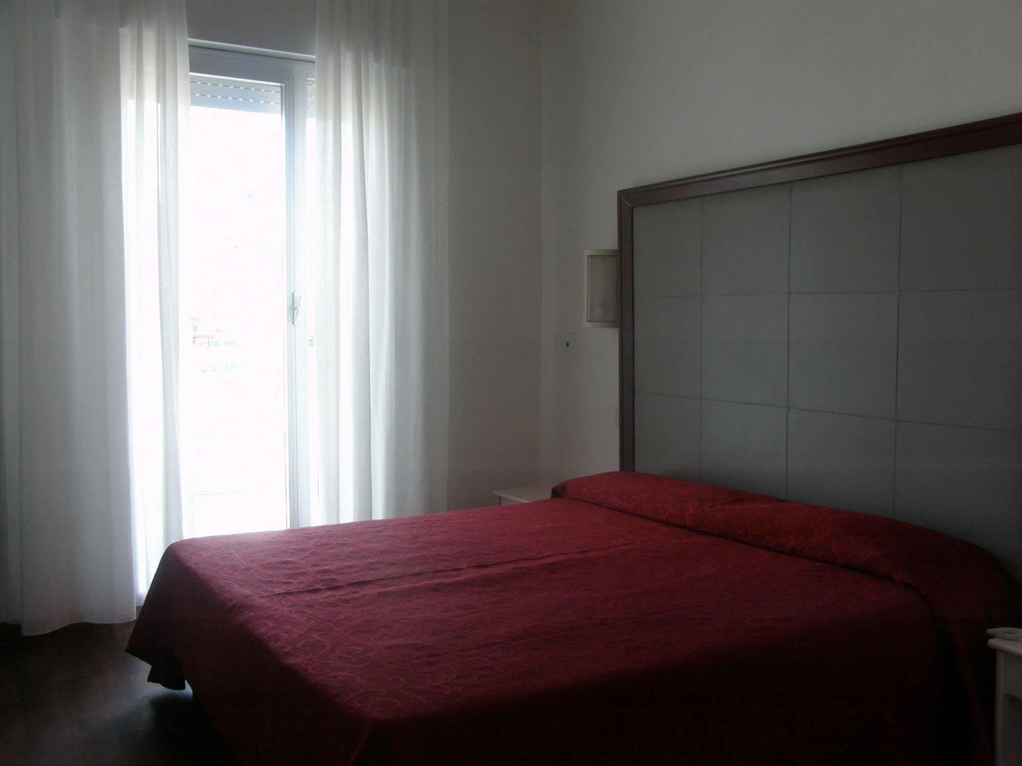 Hotel Imperiale Cattolica Esterno foto