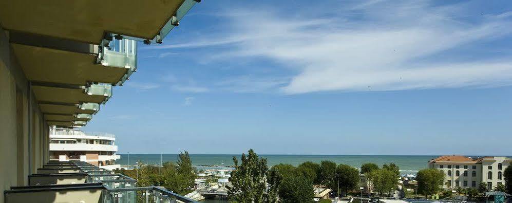 Hotel Imperiale Cattolica Esterno foto